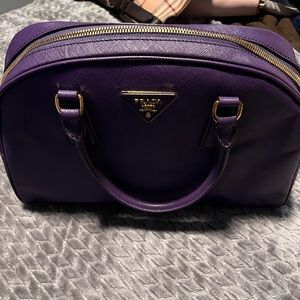 Prada Zip tote Bag